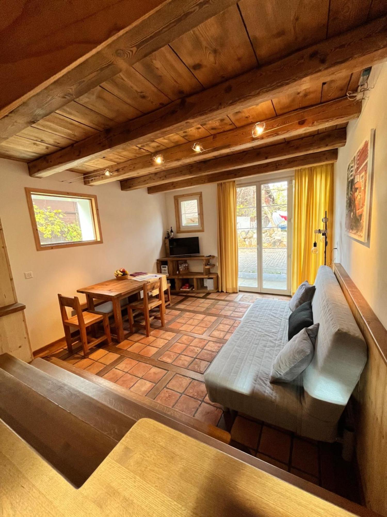 Conny'S B&B Niederweningen Eksteriør billede