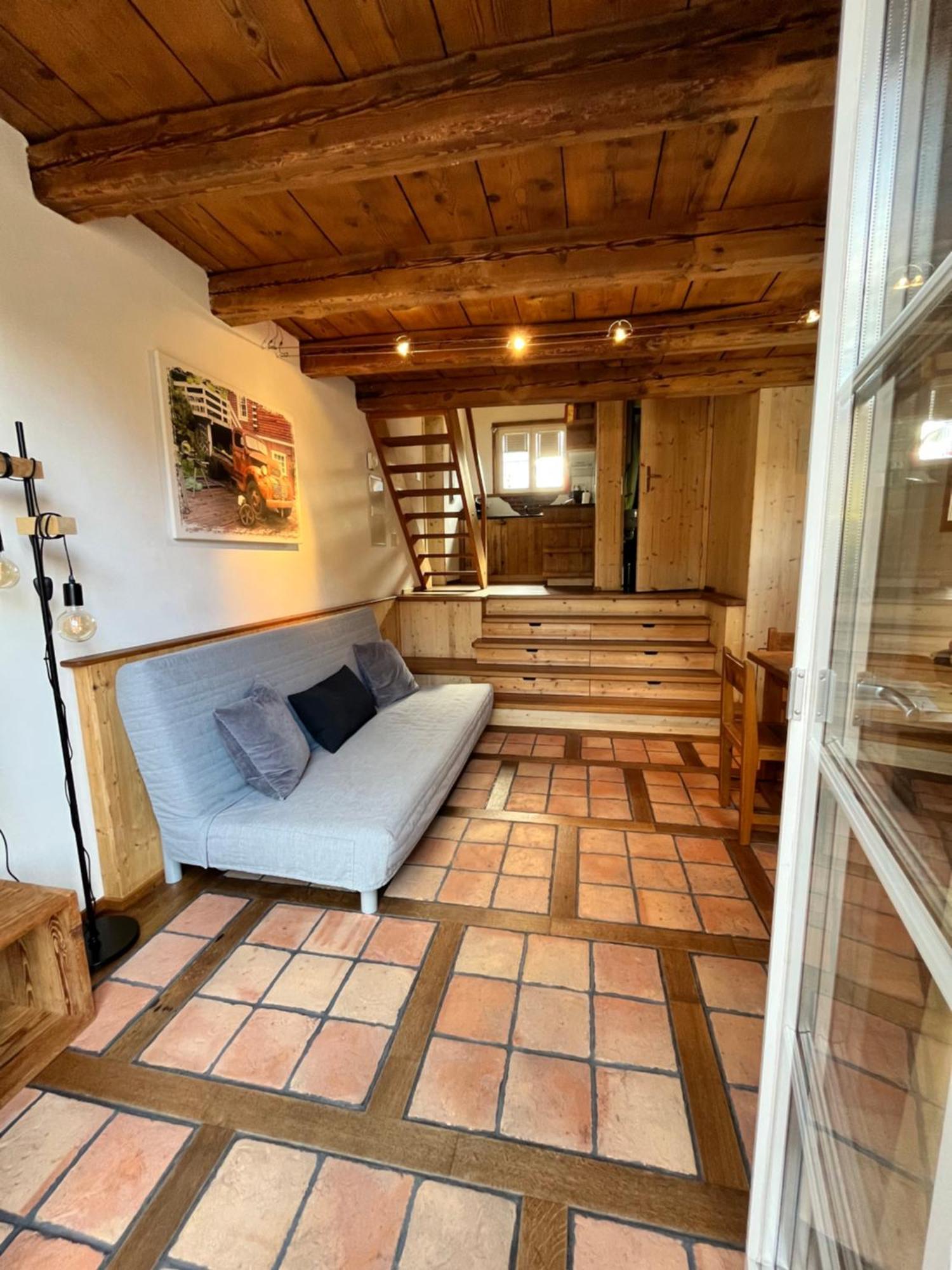 Conny'S B&B Niederweningen Eksteriør billede
