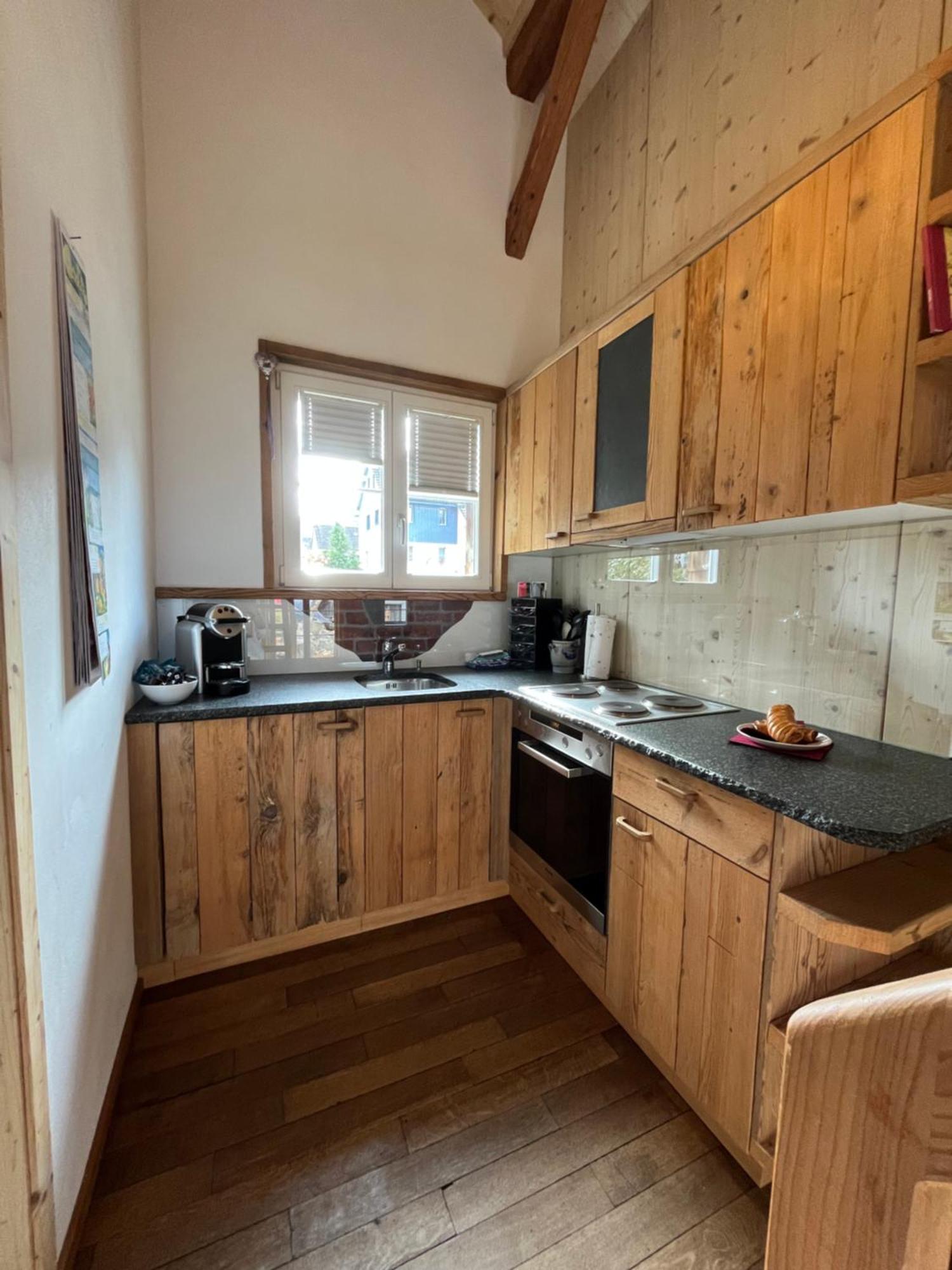 Conny'S B&B Niederweningen Eksteriør billede